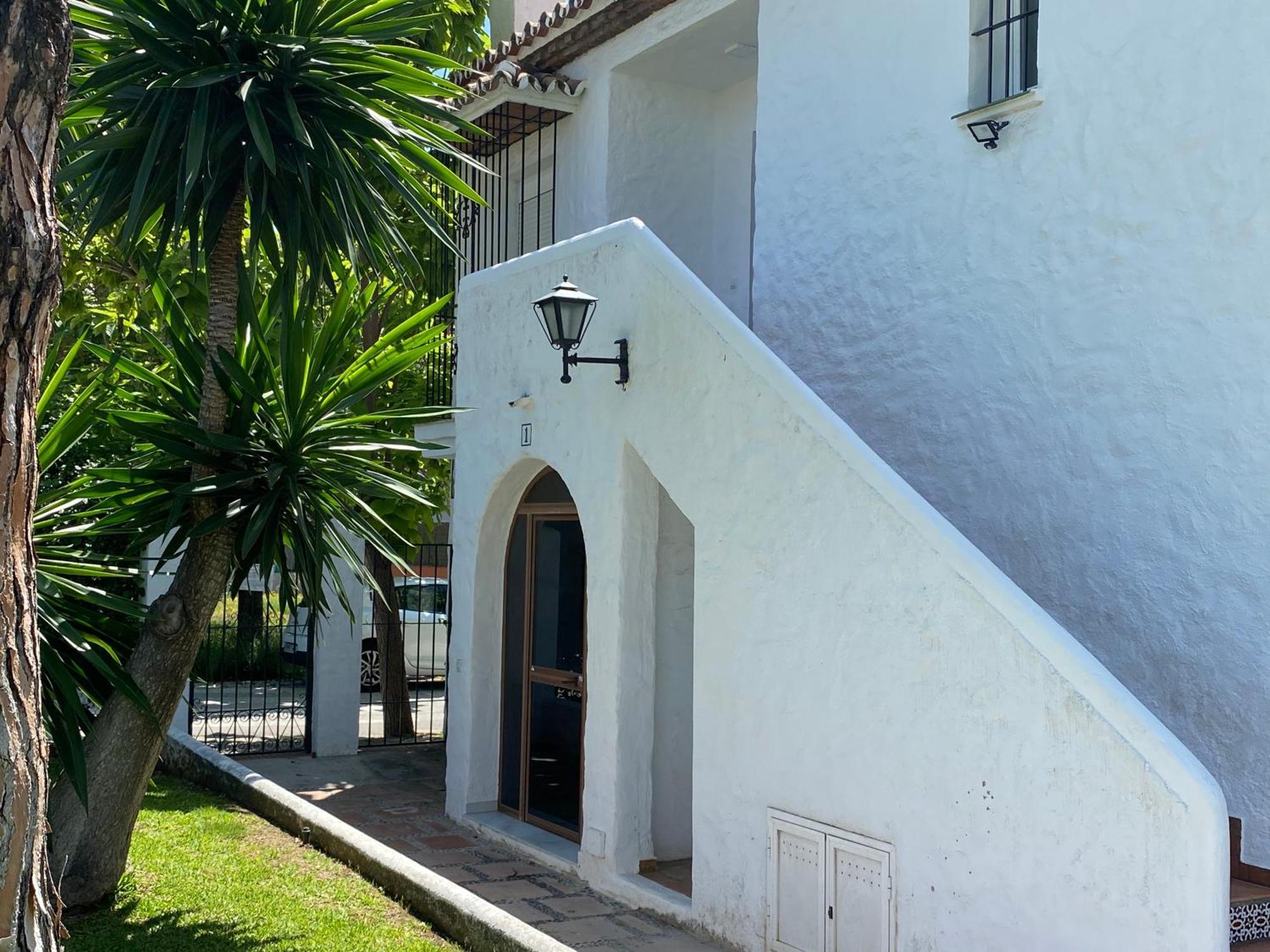 Tarifa Especial, Sin Aglomeraciones En Piscina Y Playa, Cerca De Puerto Banus 에스테포나 외부 사진