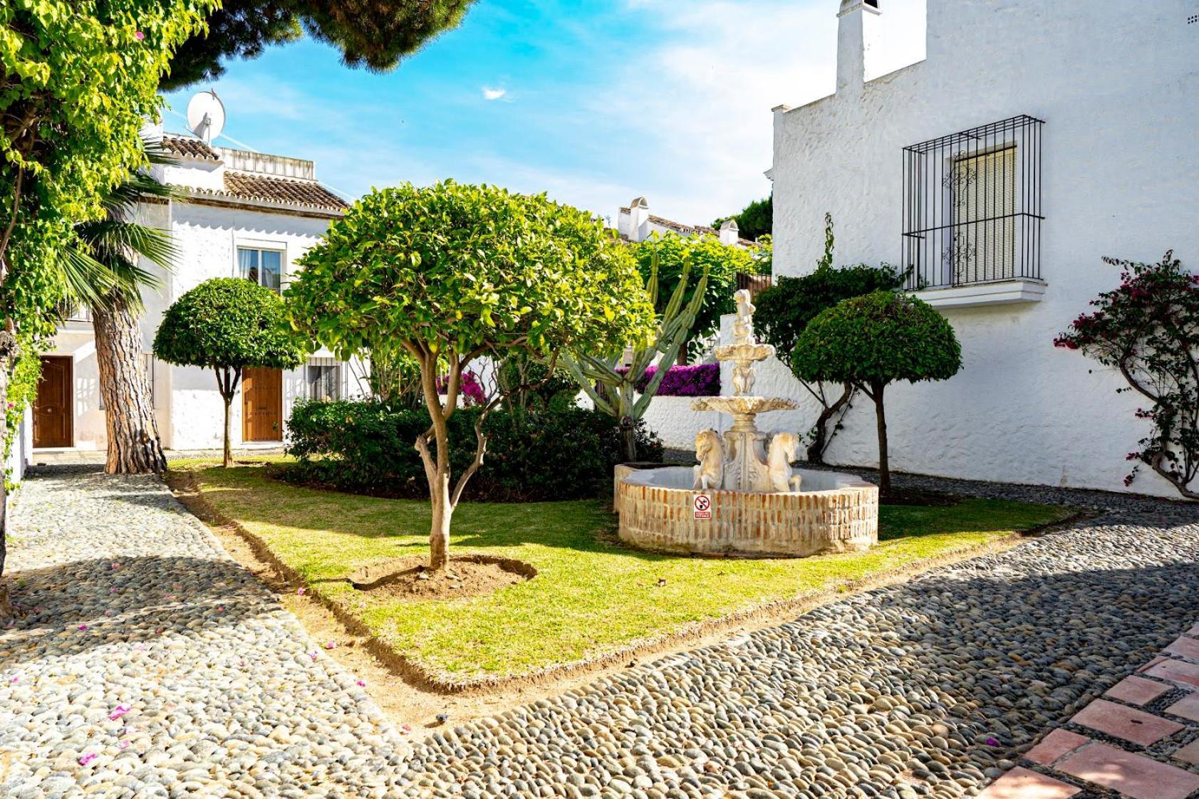 Tarifa Especial, Sin Aglomeraciones En Piscina Y Playa, Cerca De Puerto Banus 에스테포나 외부 사진